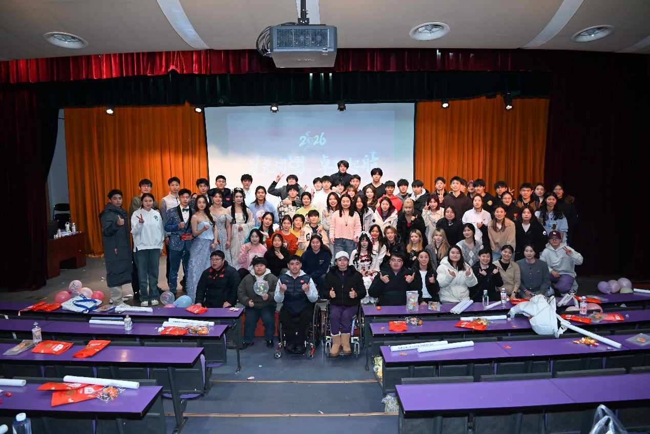 144c251fc0e34577a2cf9d594289ccaf.png 144c251fc0e34577a2cf9d594289ccaf.png